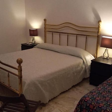 Apartamento Terrazza Santo Oronzo Lecce Exterior foto
