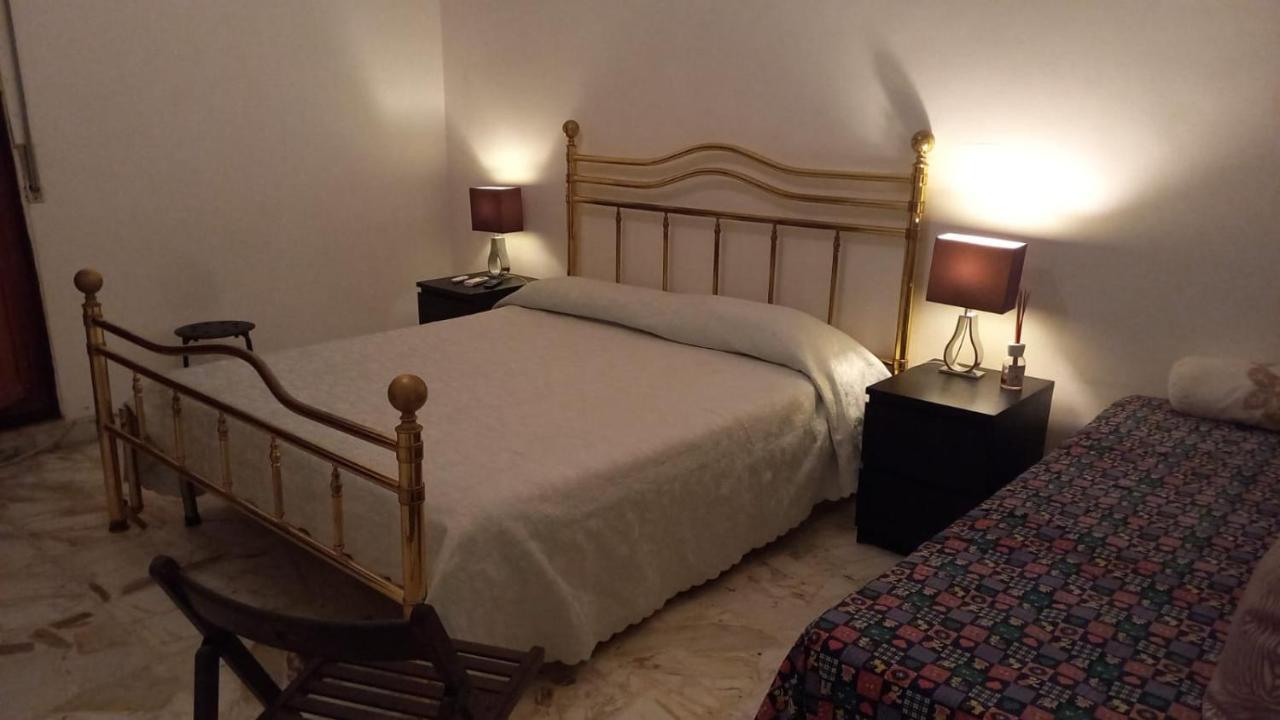 Apartamento Terrazza Santo Oronzo Lecce Exterior foto